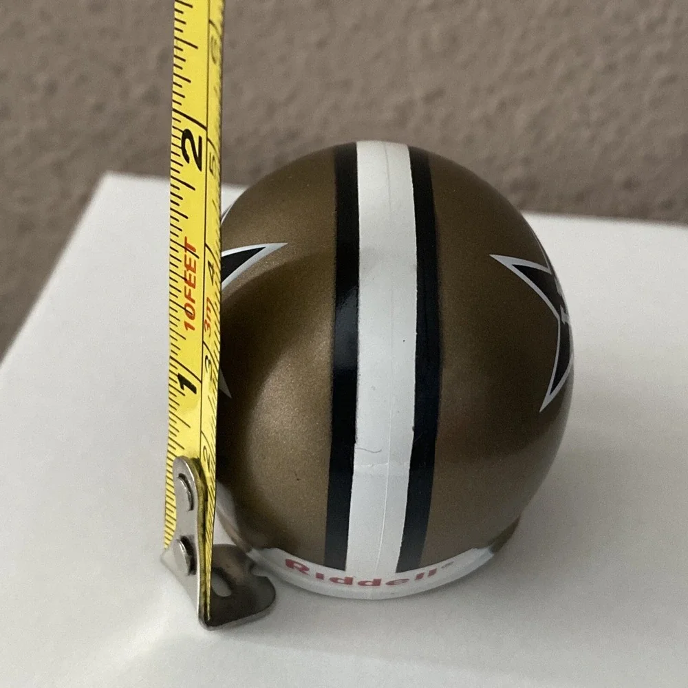 Riddell‎ Pocket Size VANDERBILT COMMODORES Cake Topper Mini Football Helmet